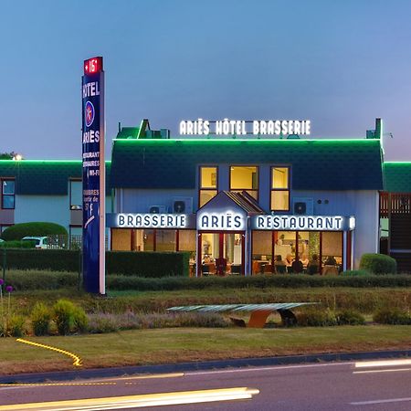 Brit Hotel Аржантан Екстериор снимка